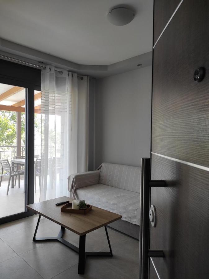 Iris Villas Complex Frínion Buitenkant foto