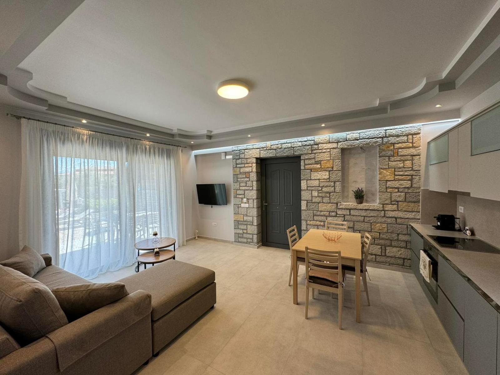 Iris Villas Complex Frínion Buitenkant foto